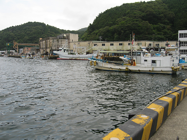 女川港